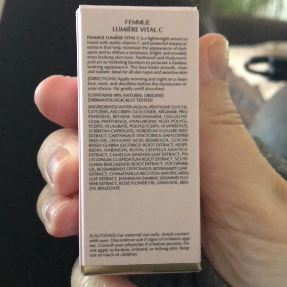 Femmue Lumiere Kit - Refiner, Serum, Cream - Picture 4 of 8